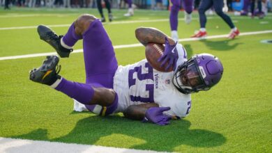 12 Snap Reactions after Vikings at Titans