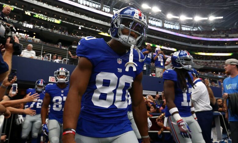 Victor Cruz agrees that playing against the Cowboys comes with a little extra motivation