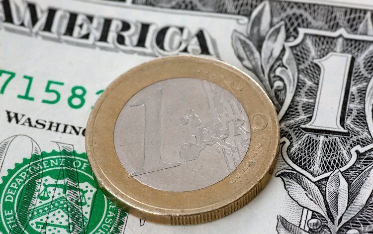 EUR/USD tumbles below 1.0550 as traders await ECB’s Lagarde speech, US PMI data