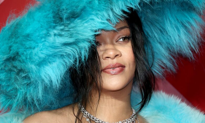 Rihanna’s Big, Big Hat and Teeny Tiny Corset Is Her Best Look of the Year