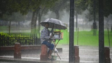 Rain lashes Delhi-NCR, likely to bring respite from Air pollution; IMD says cold wave to follow from Dec 9