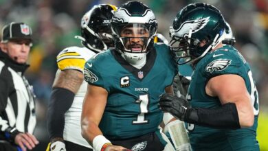 Jalen Hurts shines as Eagles’ passing game comes alive in win over Steelers, 27 to 13