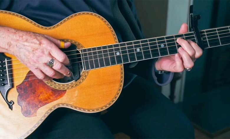 Explore Open-D Tuning with Mary Flower’s Colorful Arrangement of “Dink’s Song”