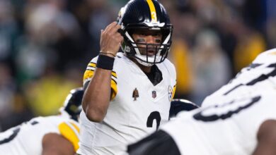 NFL Insider Hints at Russell Wilson Getting a $100,000,000 Contract From Steelers Following Successful Season