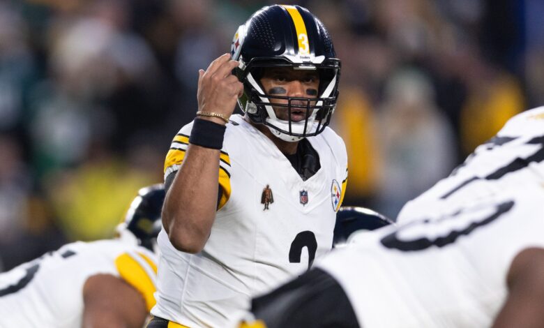 NFL Insider Hints at Russell Wilson Getting a $100,000,000 Contract From Steelers Following Successful Season