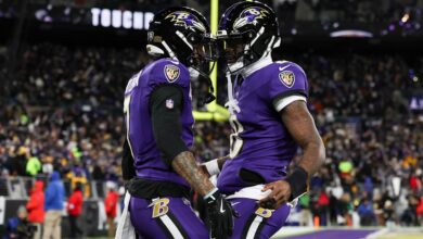 Ravens clinch third straight playoff berth, stop Steelers from sewing up division                           Dec 21, 2024