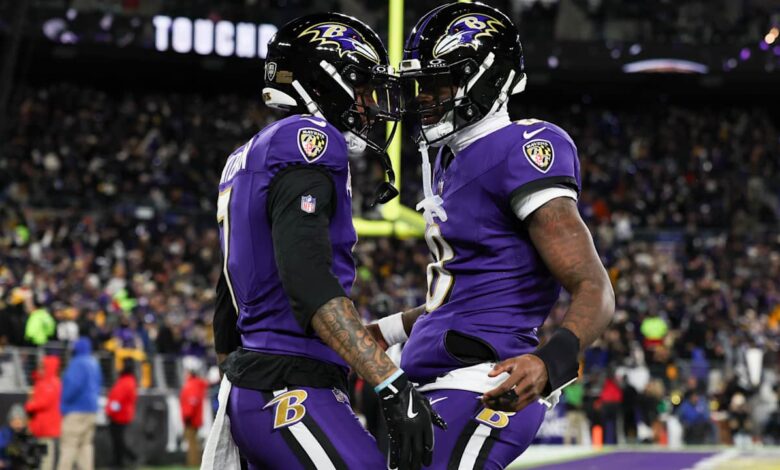 Ravens clinch third straight playoff berth, stop Steelers from sewing up division                           Dec 21, 2024