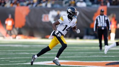 Steelers’ George Pickens (hamstring) off injury report, set for return vs. Chiefs on Christmas                          Dec 24, 2024