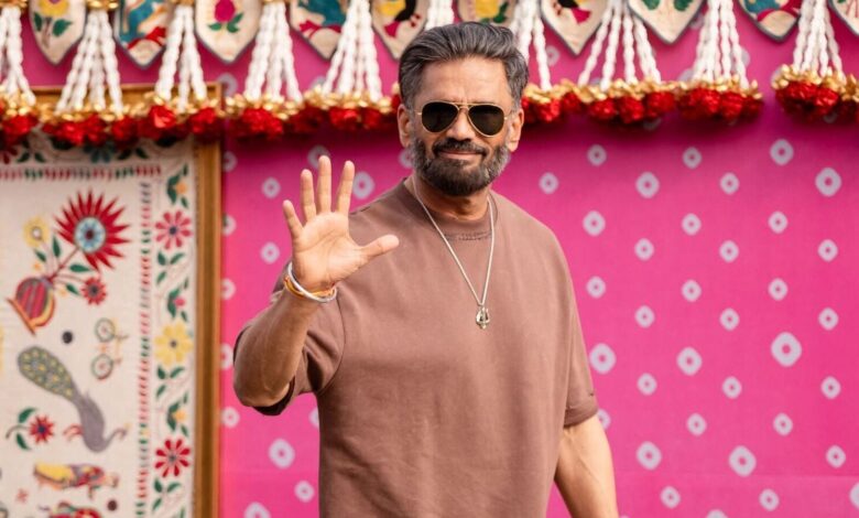 Suniel Shetty pens heartfelt note on 42nd anniversary: Bollywood stars like Arjun Kapoor, Sonu Sood react