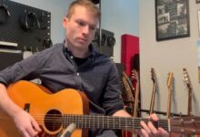 Learn to Flatpick the Hanukkah Classic “Maoz Tzur (Rock of Ages)”