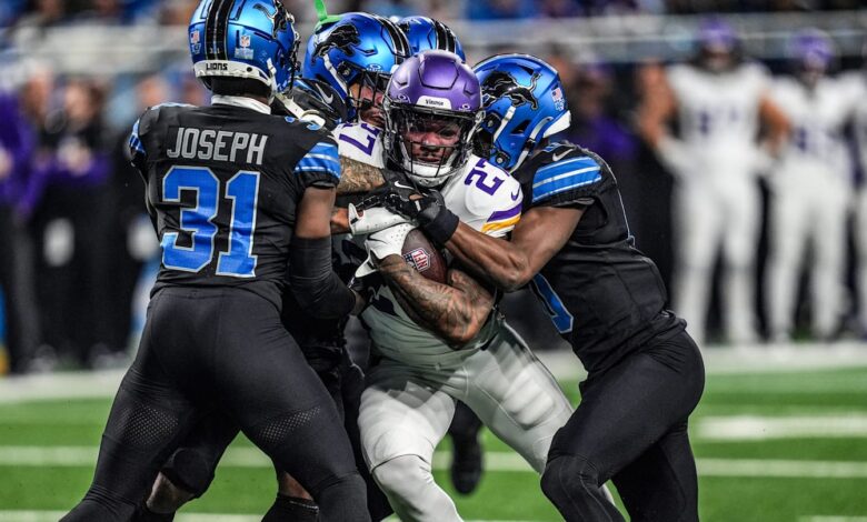 Detroit Lions locker room buzz: Defense proved haters were wrong