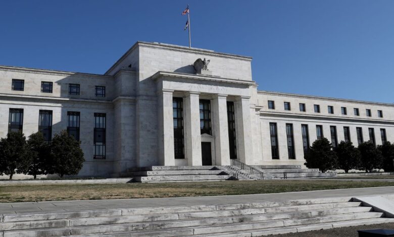 Federal Reserve officials at December meeting expected slower pace of rate cuts ahead