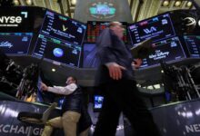 Futures lower; inflation data and bank earnings this week