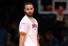 Steph Curry Slams ‘Twitter Fingers’ for Warriors Trade Talk amid NBA Deadline Rumors