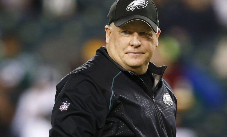 Chip Kelly reportedly returns to the NFL