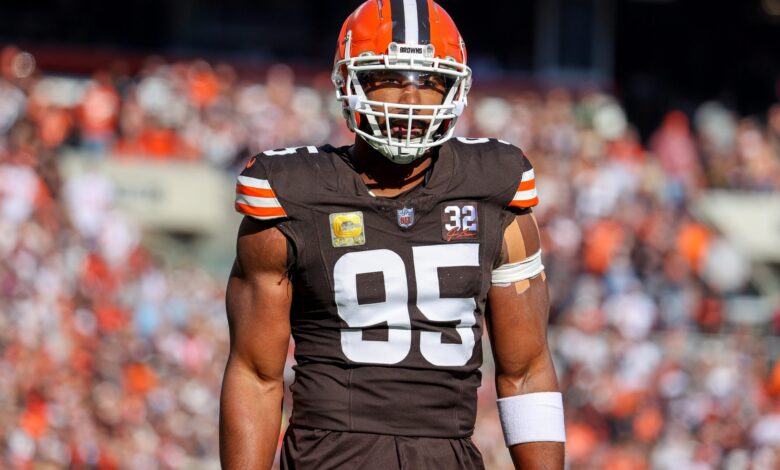 Why the Colts should sign Myles Garrett