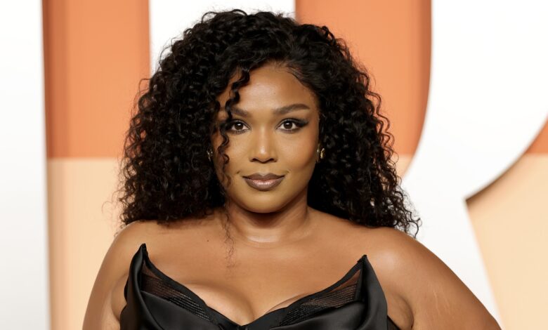 Pop Out, Then! Lizzo Trends After Showing Off Her Dramatic Weight Loss At Vanity Fair Oscars Afterparty (PHOTOS)