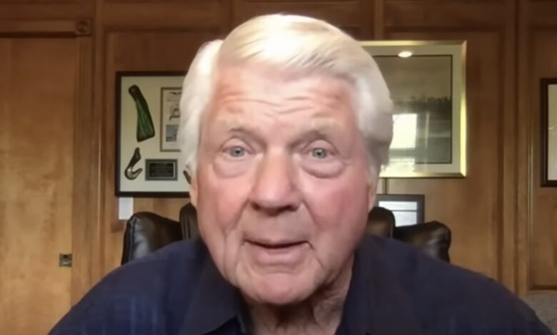 Jimmy Johnson Retires From Fox Sports After 31 Years: ‘An Extremely Difficult Decision’ | Video