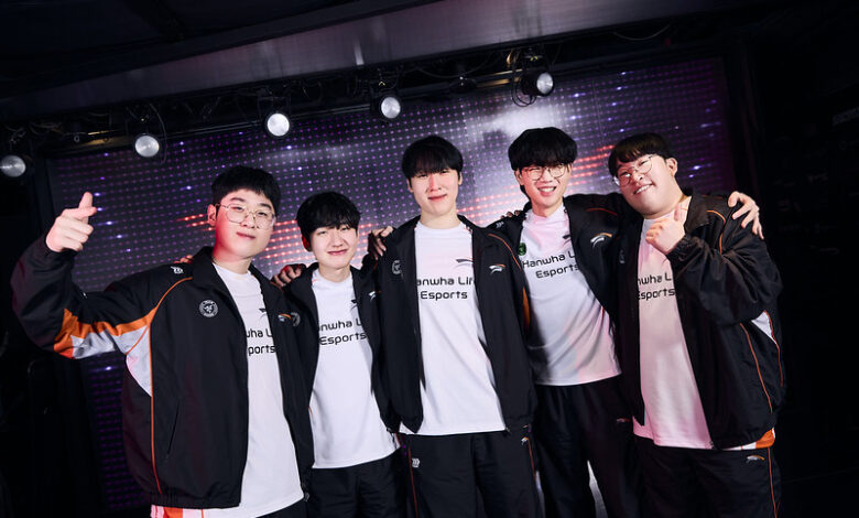 “My teammates are playing quite well”: Peanut aids Hanwha Life Esports through First Stand with ex-rivals