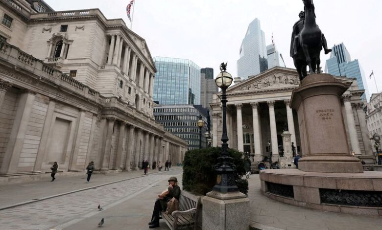 Bank of England set to sit tight on rates as uncertainty mounts