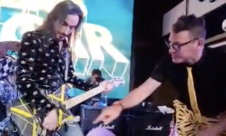 “Unforgettable”: Nuno Bettencourt joins Van Halen tribute band for blazing Hot For Teacher cover