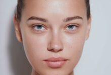 The Best Dermaplaning Tools for a Fuzz-Free Complexion—and Better Makeup Looks