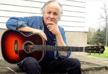 Guitar Talk: Arlen Roth Reflects on a Lifetime of Making and Teaching Music