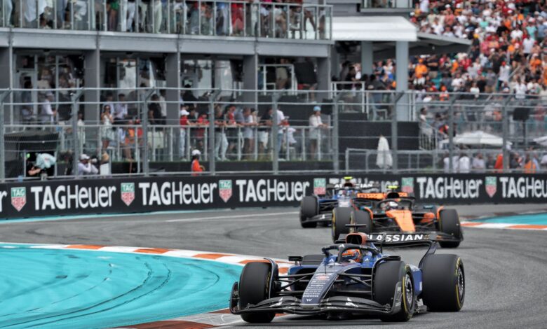 ‘La 4e place était possible’ : Albon est ‘content’ d’avoir pu suivre Verstappen et Russell