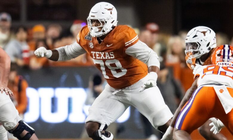 Saints testing OL Kelvin Banks Jr. in different positions