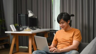 Kansas woman sues porn sites after teenage son accessed adult content on old laptop