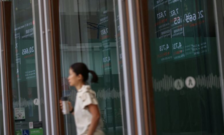 Asian shares make cautious gains as beaten-down Treasuries find support