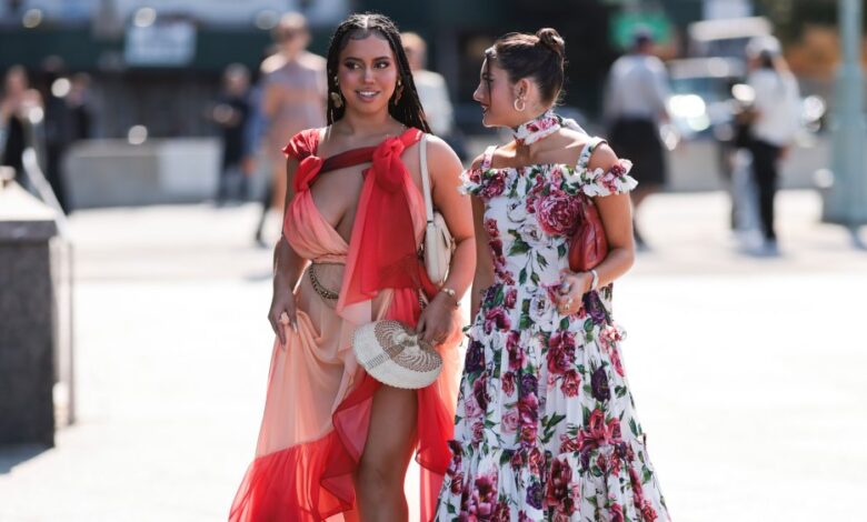 17 Bust-Friendly Wedding Guest Dresses for Women Over 40