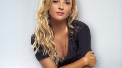 Karen Waldrup Walks Boldly Into a New Era with “Blue Cowboy Boots”