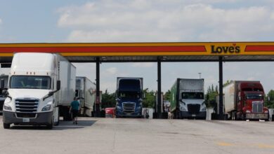 Experts fear a big, ugly slowdown in today’s jobs report