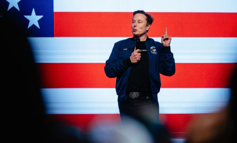 Elon Musk, Encouraged By Mark Cuban and Anthony Scaramucci, Says He’s Starting A New Political Party