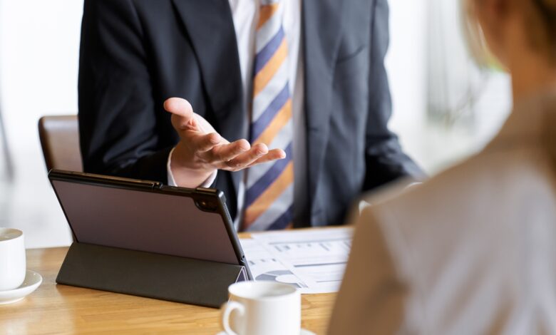 Master Effective Sales Negotiation Tactics for Better Deals