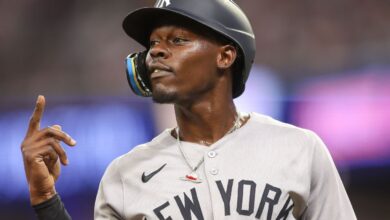 Reports: MLB looking into Braves coach’s actions