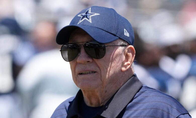 Cowboys news: Jerry Jones says he’s not trading Micah Parsons