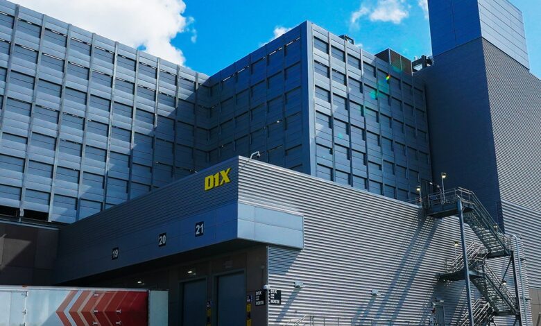 Intel Core 5 120: Recycled six-core chip priced above newer Intel options