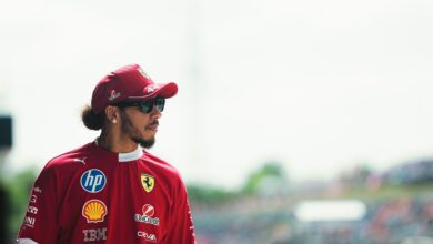 Hamilton denies issuing ‘orders’ in Ferrari papers