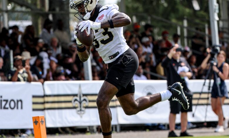 Juwan Johnson shines against the Rams in joint practice