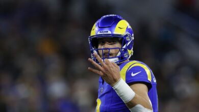 Matthew Stafford won't travel to Cleveland for Saturday's game