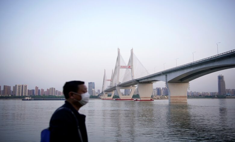 Chinese bridge collapse kills at least 12 construction workers