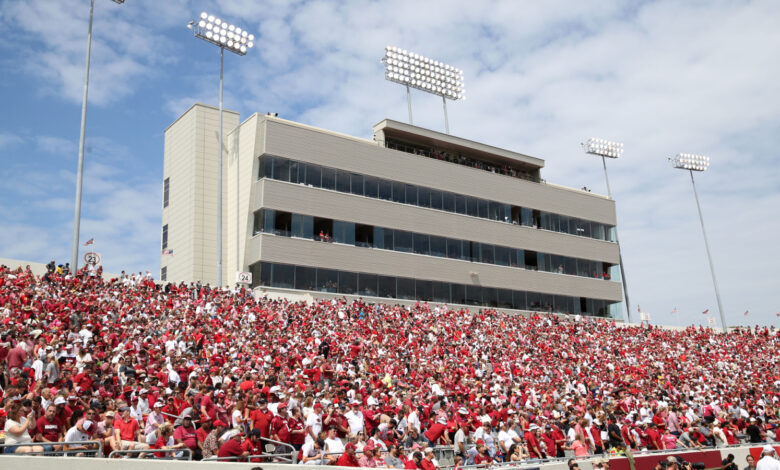 Arkansas vs. Arkansas State is a fitting potential last hurrah for War Memorial Stadium