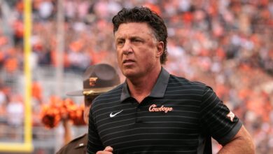 Oklahoma State Mike Gundy Clarifies Oregon NIL Comments After Dan Lanning’s Response