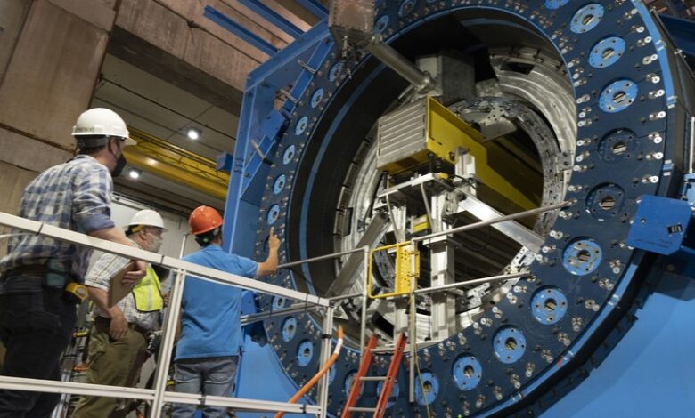 Brookhaven’s 1,000-ton sPHENIX detector proves ready to unlock secrets of the Big Bang