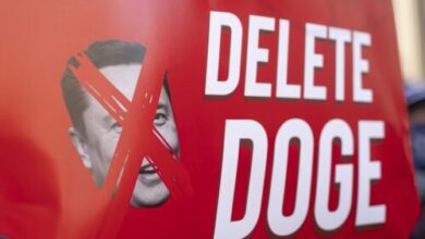 Senate staff probes DOGE, finds locked doors and windows covered with trash bags