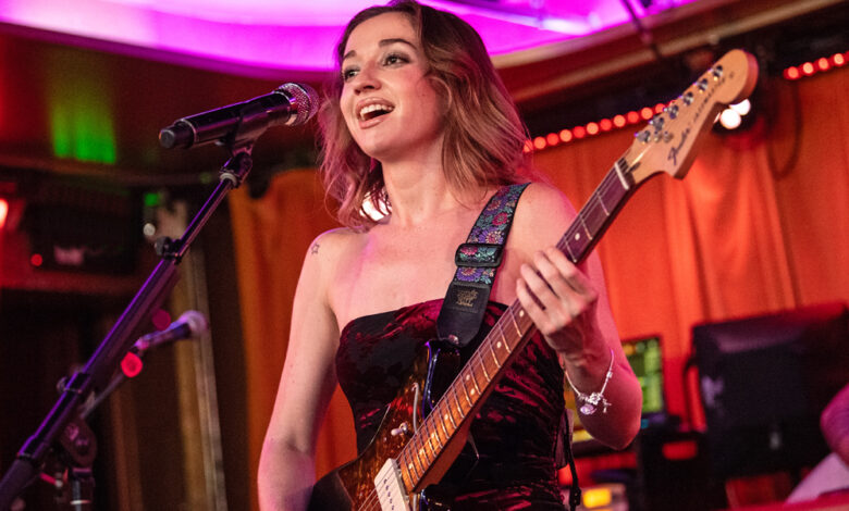 Stacey Ryan performed at Barboza on September 24, 2025