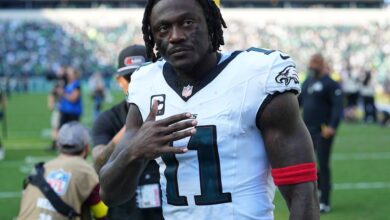 A.J. Brown posted some cryptic tweets after the Eagles’ win over the Bucs